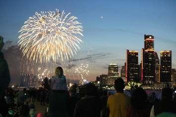 The 60th Ford Fireworks on the Windsor riverfront. Photo by Mark Brown/Blackburn News.