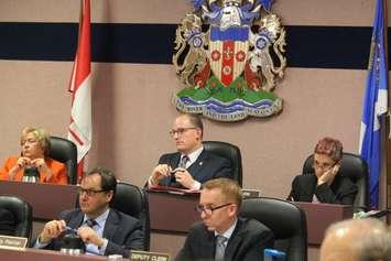 Windsor city council debates hiring an in-house auditor general on October 29, 2015. (Photo by Ricardo Veneza)