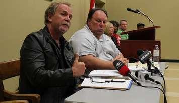 Unifor Local 195 President Gerry Farnham and 2nd Vice-President Mike Renaud.