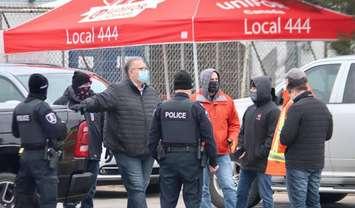 (Photo courtesy of Unifor Local 444 on Facebook)