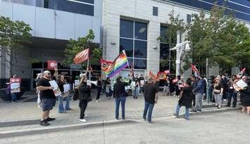 PSAC employees rally against new federal mandate, September 9 2024. (Photo by Maureen Revait) 