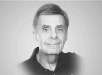 Photo of Tony Faria.