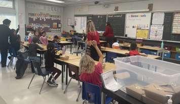 The United Way delivers lunches in a Grade 3 classroom at General Brock Elementary School, November 6, 2024. (Photo by Maureen Revait)