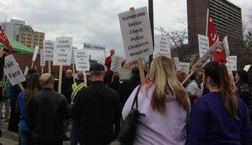 Vets Cab drivers rally in front of Windsor City Hall prior to council meeting to discuss regulations for TNCs, March 27, 2017. (Photo by Maureen Revait) 