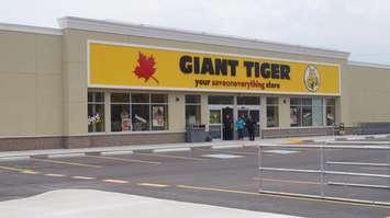 Giant Tiger London Road location, opening June 6 2015 (BlackburnNews.com Photo by Briana Carnegie June 5 2015)
