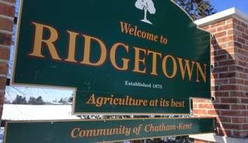 A welcoming sign into Ridgetown. (Photo by Ricardo Veneza)