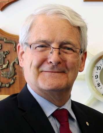 Marc Garneau (Image from Wikimedia Commons)