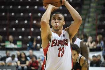 Windsor Express vs Raptors 905 exhibition game at the WFCU Centre on November 5, 2015. (Photo by Ricardo Veneza)