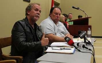 Unifor Local 195 President Gerry Farnham and 2nd Vice-President Mike Renaud.