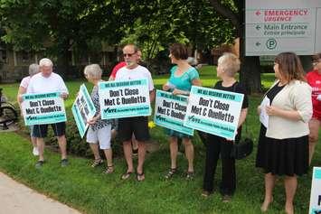 Members of a group opposed to the new Windsor-Essex hospital plan demonstrate outside Windsor Regional Hospitals Ouellette campus on June 1, 2018. Photo by Mark Brown/Blackburn News.