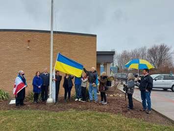 The Town of Kingsville raises the Ukrainian flag at Town Hall as a demonstration of solidarity with Ukraine’s besieged citizens under Russian attack. March 25, 2022. (Photo courtesy of the Town of Kingsville)