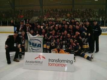 Windsor Lancers win Queen's Cup, March 15, 2014. (Photo courtesy of OUA via Twitter)