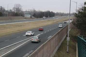 East bound E.C. Row Expressway at Dougall Avenue, April 6, 2022. (Photo by Maureen Revait) 