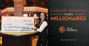 Caesars Windsor is congratulating one of its members after he won a big blackjack pot. (Photo courtesy of Caesars Windsor)